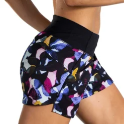 BROOKS Women's Chaser 5in Shorts - Fast Floral Print -Elara Wear Shop 221465 056 MV Chaser 5in Short