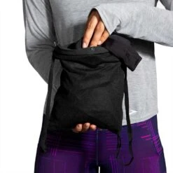 BROOKS Women's Fusion Hybrid Jacket - Black -Elara Wear Shop 221499 001 D1 Fusion Hybrid Jacket