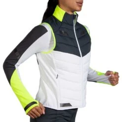 BROOKS Women's Run Visible Insulated Vest - White/Asphalt/Nightlife -Elara Wear Shop 221561 134 MV Run Visible Insulated Vest 1