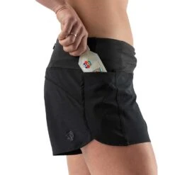 Women's Summit Chasers 4in Shorts - Black -Elara Wear Shop DSC00083 5000x 04d25d94 e39a 46f9 9b0c 1b4efba07a30