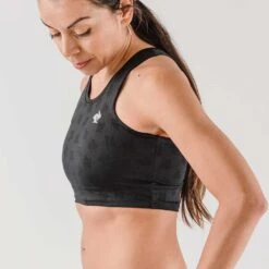 Women's Crop Hop Support & Pocket Bra - Black -Elara Wear Shop DSC00816 5000x da937662 2129 4448 ba23 8595f55e55b4