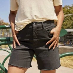 Women's Balsam Seeded Cutoff Short - Washed Black -Elara Wear Shop T1312304 WASHED BLACK 5 700x 6dc8d62a 521e 47f2 ae56 a2800f956233