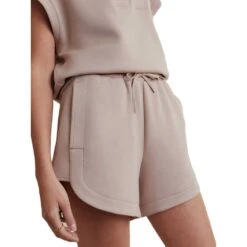 Varley Women's Keely High Rise Shorts 4in - Light Taupe -Elara Wear Shop VAR01559 KeelyHighRiseShort4 LightTuape 021 720x 31ed0234 fac3 4082 9f7f d021374580f4