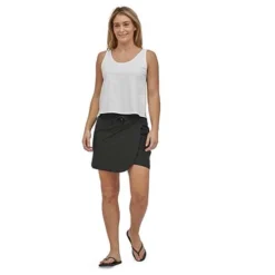 Patagonia Women's Fleetwith Skort - Black 9 Patagonia Women's Fleetwith Skort - Black -Elara Wear Shop WBS21 58635 BLK SV3 1