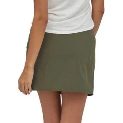 Patagonia Women's Fleetwith Skort - Basin Green -Elara Wear Shop WBS22 58635 BSNG KR2 1